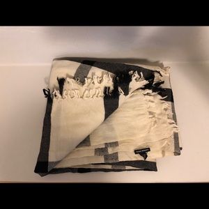 Club Monaco 100% Wool Scarf